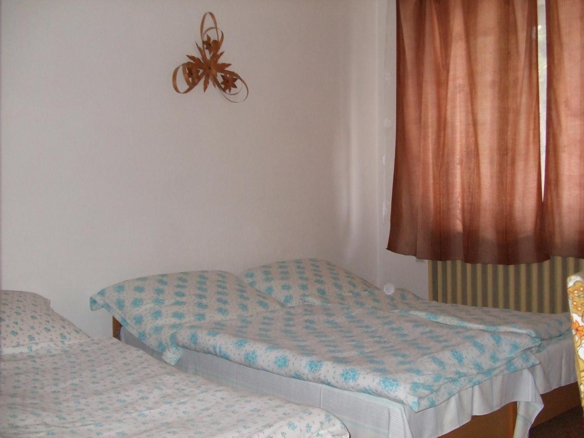 Katalin Vendégház Miskolc Exterior foto